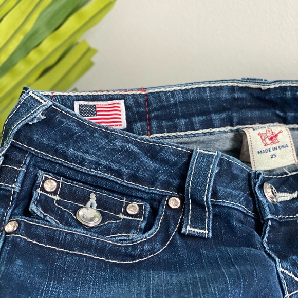 True Religion Slight Stone Wash Bold Stitch with Crystal Details - Picture 6 of 6